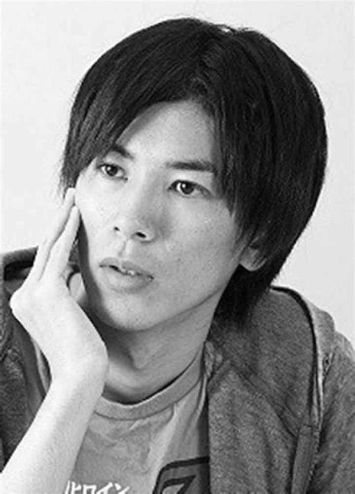 
Is Hajime Isayama Married to Wife? Or Dating a Girlfriend? 