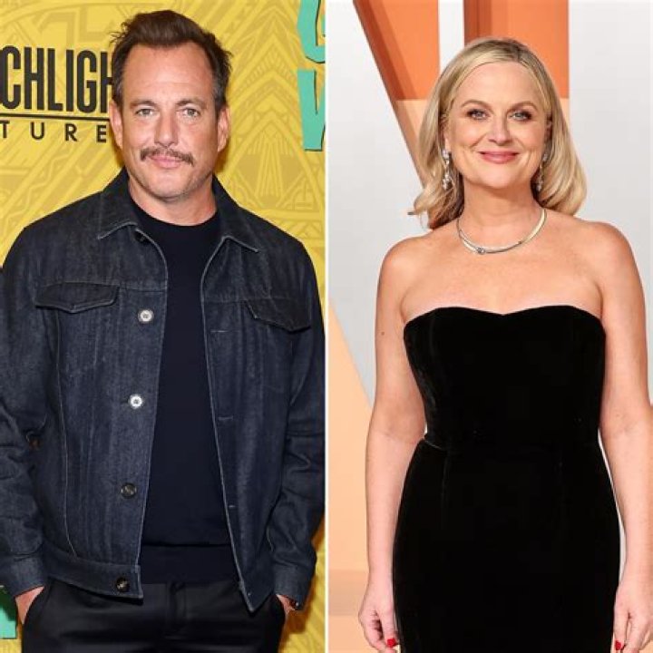 No, Amy Poehler Is Not Lesbian, Who Is Her New Boyfriend? Relationship Timeline With Ex-Husband Will Arnett