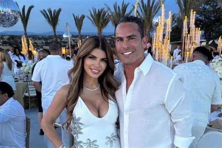 
Teresa Giudice Reveals How Much Sex She and Husband Louie Ruelas Have Daily 