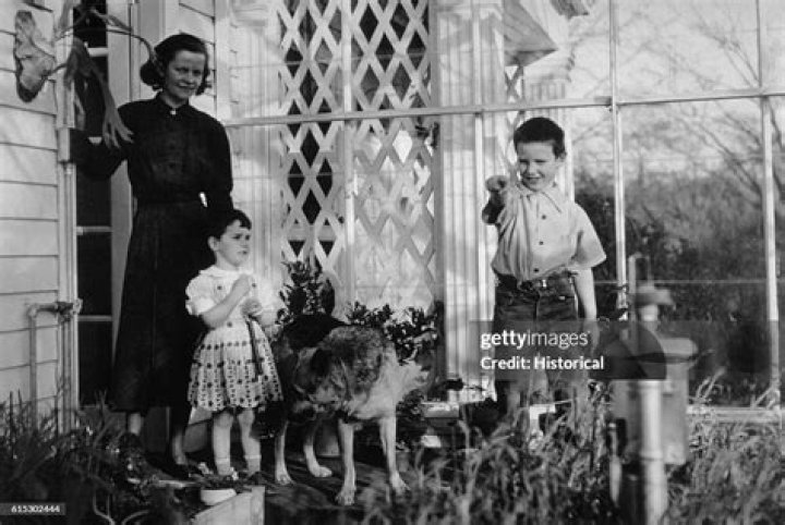 Who were Peter Oppenheimer, Katherine Oppenheimer, J Robert Oppenheimer’s children?